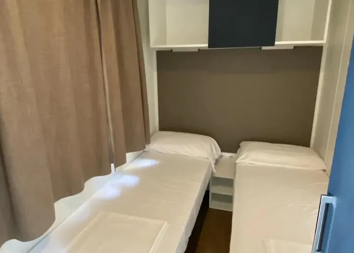 营地 露营国际米兰迪卡斯特儿福萨诺酒店