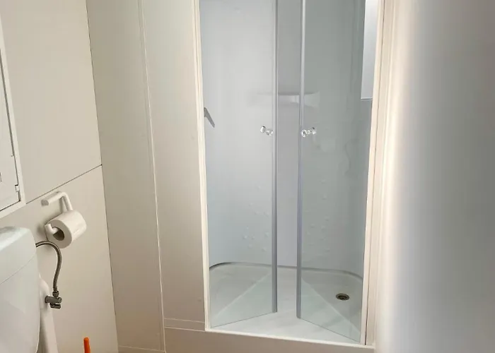 露营国际米兰迪卡斯特儿福萨诺酒店