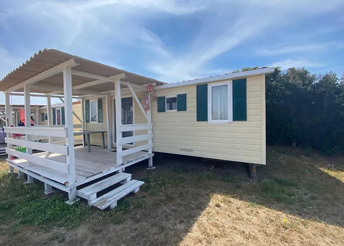 露营国际米兰迪卡斯特儿福萨诺酒店 丽都迪奥斯蒂亚